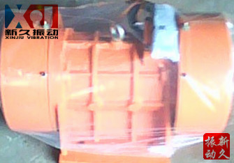 振動(dòng)電機(jī)